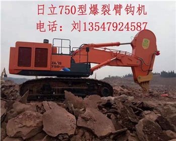 成都鉤機租賃工作現場